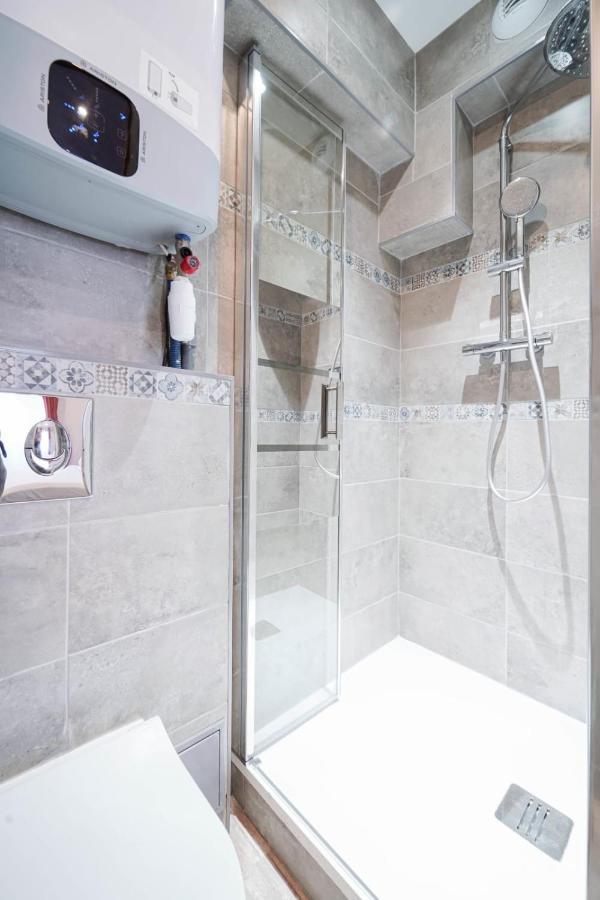 Appartement Quartier Montmartresaint Lazarelafayette Parigi Esterno foto